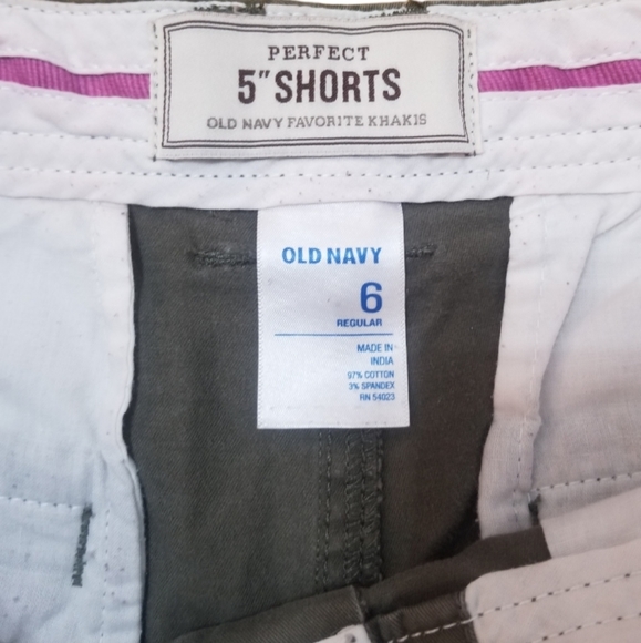 Old Navy Khaki Green Shorts Women's Size 6 - Picture 3 of 6